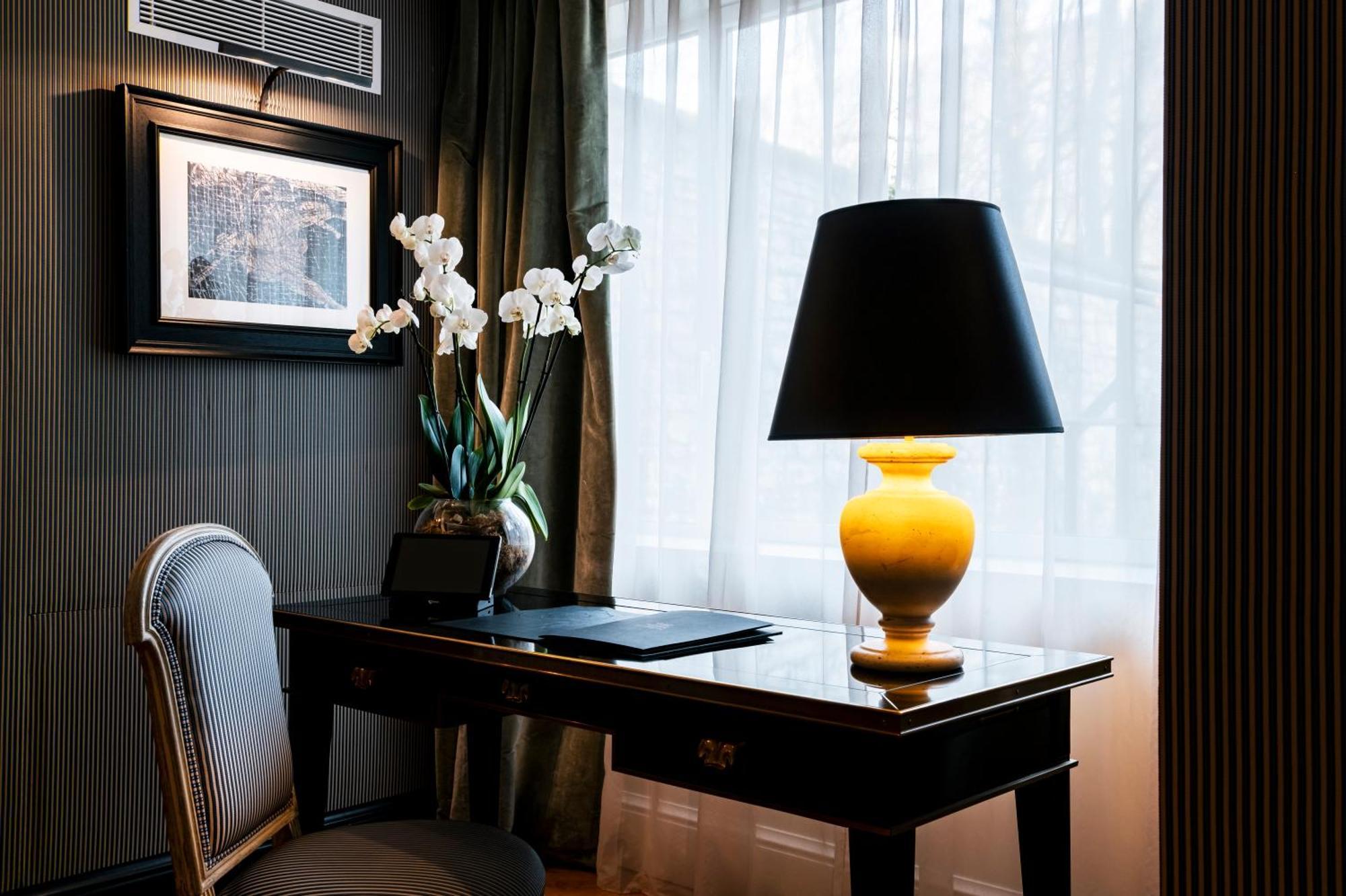 โอเต็ล เดอ แบรี อะ ลักชัวรี คอลเลคชั่น โฮเต็ล ปารีส Hotel ภายนอก รูปภาพ