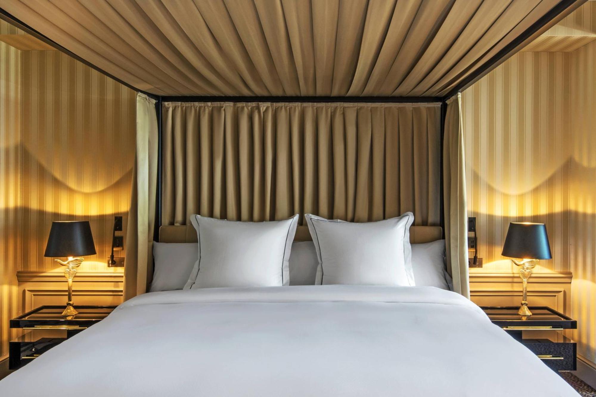 โอเต็ล เดอ แบรี อะ ลักชัวรี คอลเลคชั่น โฮเต็ล ปารีส Hotel ภายนอก รูปภาพ